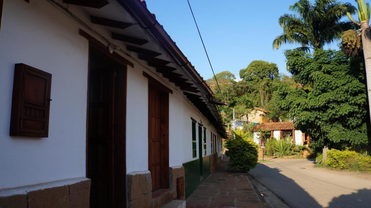 Moncogua Casa De Hospedaje Barichara Luaran gambar